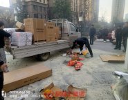 貨車(chē)起火險(xiǎn)象生  保安挺身化險(xiǎn)情